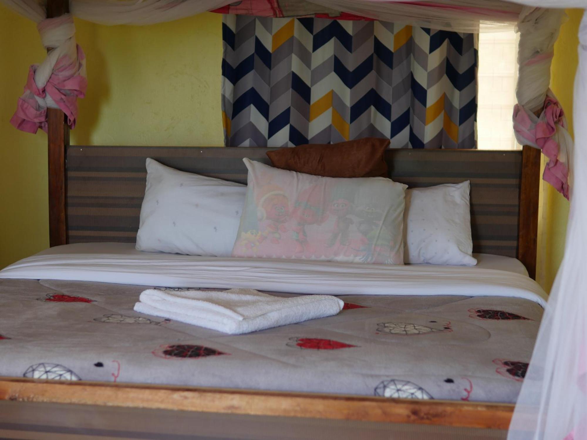 Tausa Tsavo Eco Lodge Voi Экстерьер фото